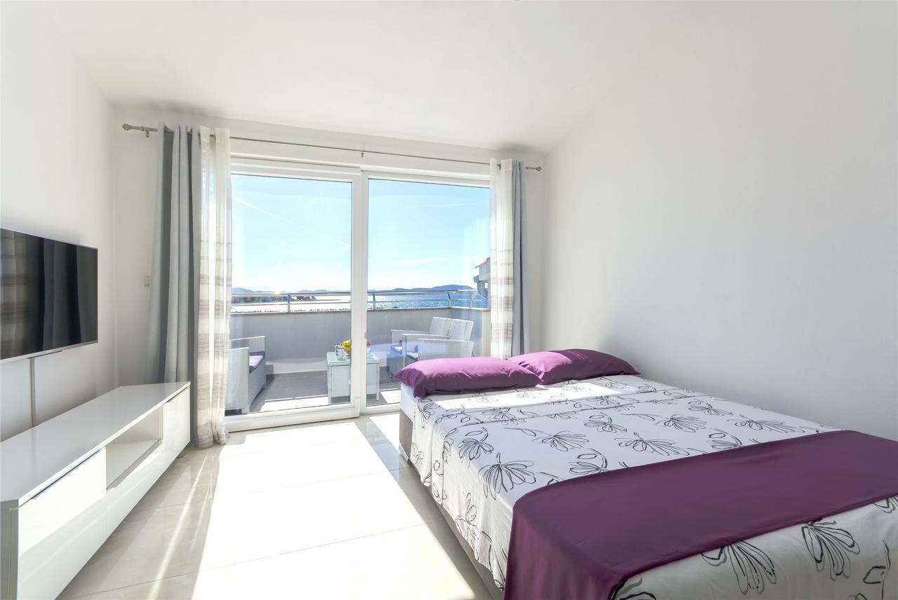 Apartment Srima Exteriör bild